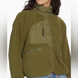 NWOT Free People X FP Movement Hit The Slopes Jacket in Army Green